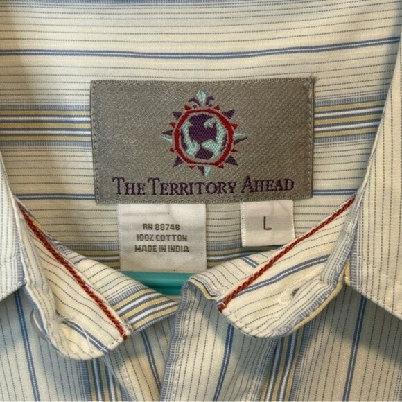 The Territory Ahead Large Long Sleeve Button Up - Picture 9 of 9